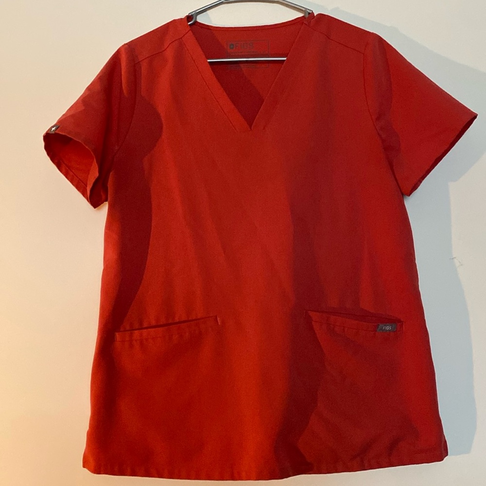 Women’s medium fig clay scrub set